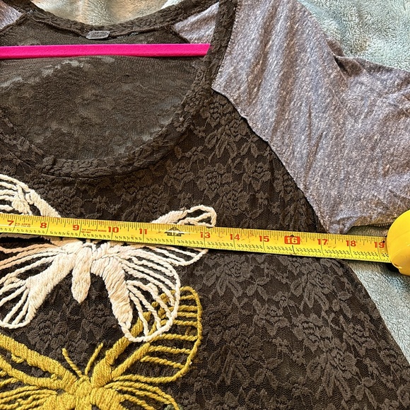 We The Free Embroidered Butterfly on Lace T-Shirt Top-Large - Picture 9 of 9